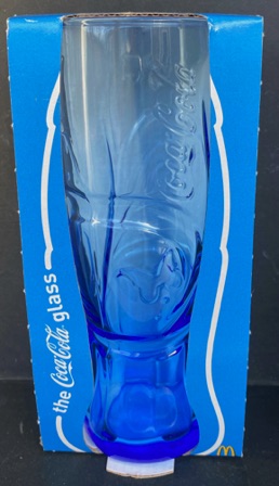 307011-1 € 4,00 coca cola glas MAc donalds vlinder kleur blauw.jpeg